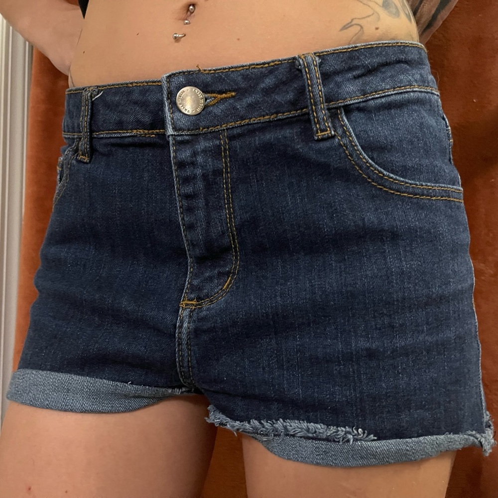 Dark blue shorts